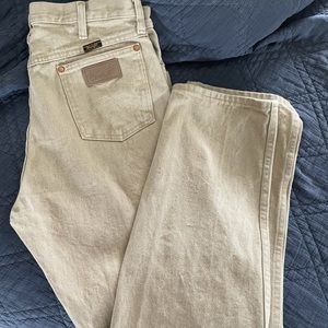 Men’s wrangler jeans